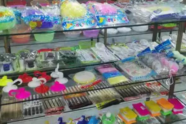 哪些店适合男性开办，健身器材店、电子设备店等店面均适合男性开设