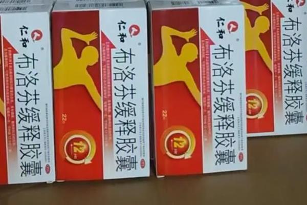 宠物犬猫常见的中毒症状，分为食物、药物中毒