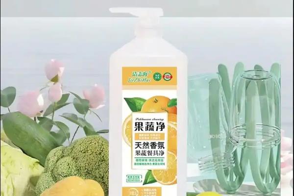 蔬菜错施农药如何解救，可喷淋清水