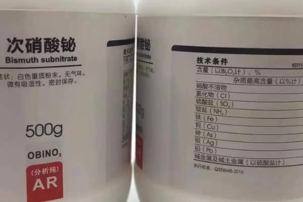如何人工喂养小猪，前7天饲喂奶粉之后改喂教槽料