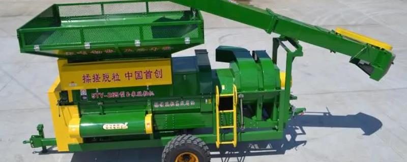 玉米脱粒机怎么使用，玉米棒应连续、均匀地放入