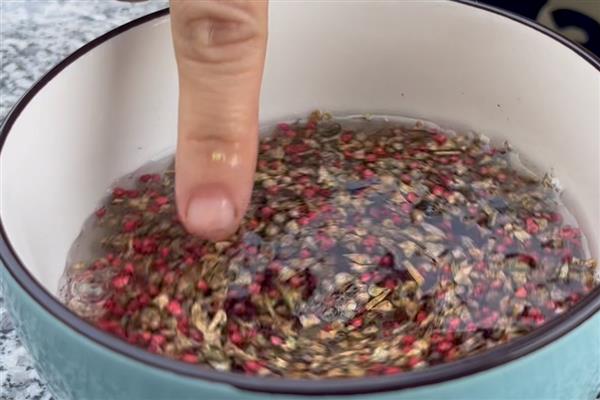 植物生长调节剂有何作用，能起到促进种子发芽、培育壮苗、控制徒长等效果