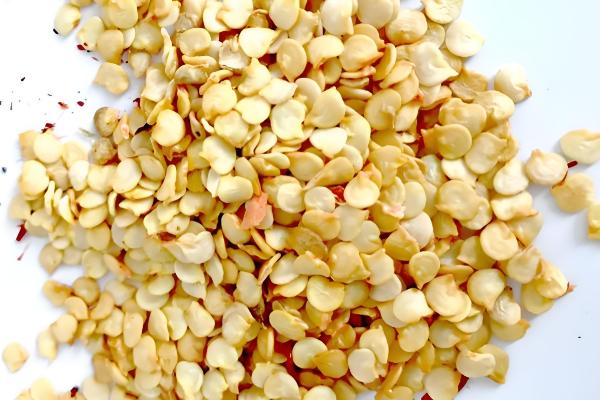 怎么种辣椒，生长期间每隔1-2天浇水一次