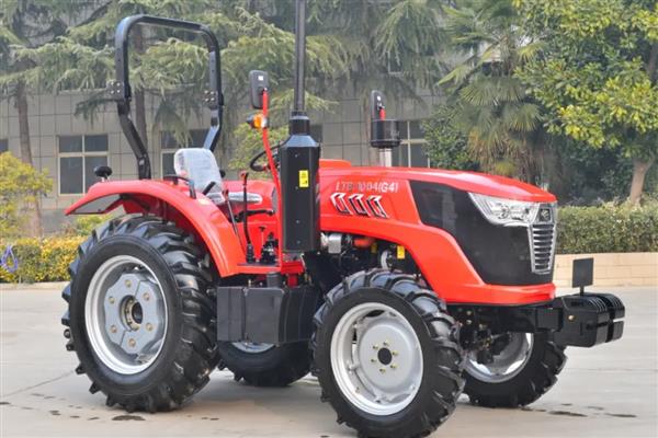 拖拉机冬季收车要注意什么,收车后要把冷却水放出来避免结冻