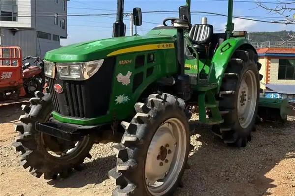 拖拉机冬季收车要注意什么,收车后要把冷却水放出来避免结冻