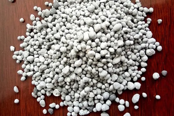 钙镁磷肥有什么使用特点,适合当作基肥而且要深施