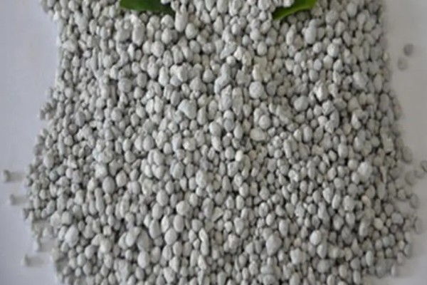 钙镁磷肥有什么使用特点,适合当作基肥而且要深施