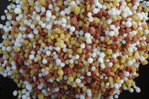 复合肥的简介,含有2种或2种以上营养元素