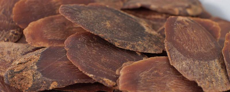 红参叶子可以吃吗，是可以食用的