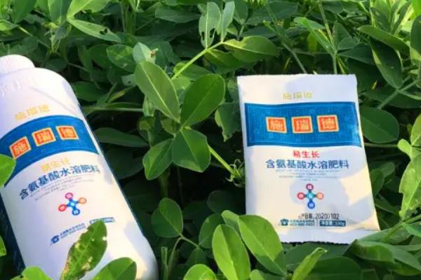 花生追肥用复合肥还是尿素，两种都可以