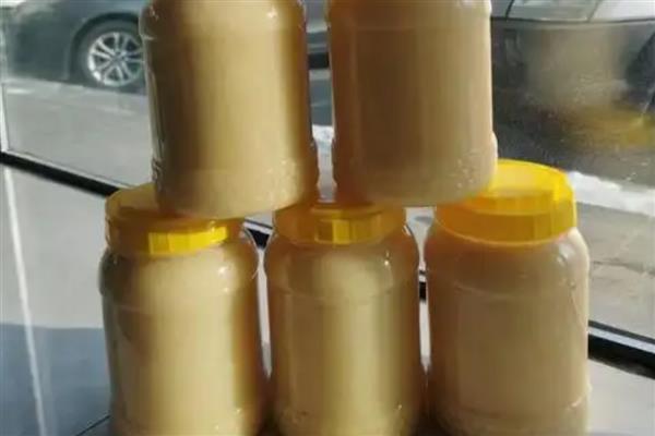 椴树蜜如何保存，可用陶瓷瓶、玻璃瓶保存