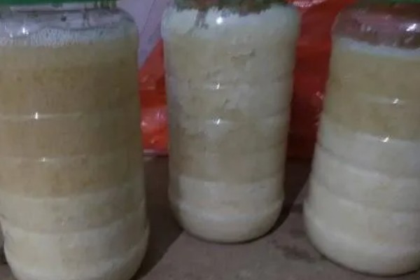 蜂蜜结晶夏天也不化是不是好蜂蜜，不能完全以此来辨别