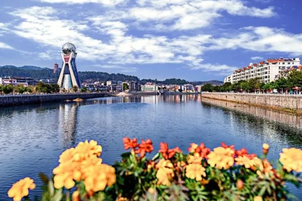 江西省全南县的特产，有笑枣、全南椪柑等