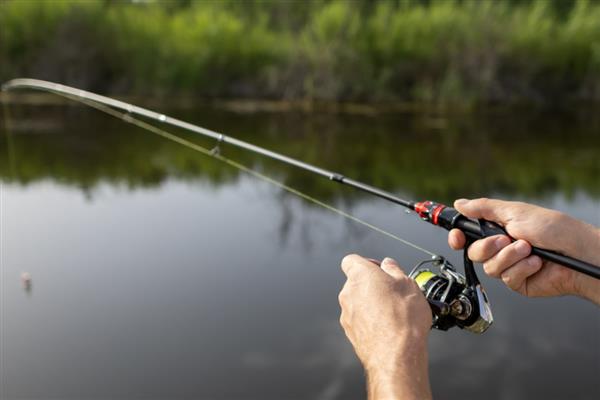 为什么传统钓的人不多了，因为诱鱼能力不强