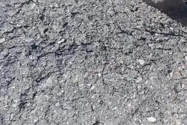 草木灰怎样杀虫又省钱,用10公斤草木灰兑水50公斤