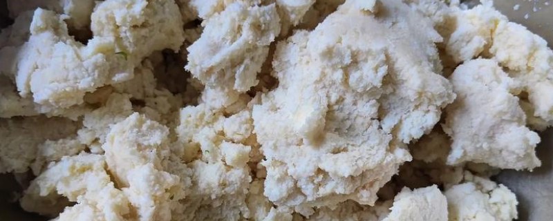 怎么用豆腐渣饲喂母羊，与精料和粗料搭配饲喂才能提供全面的营养