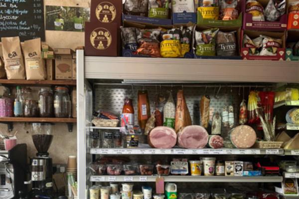 什么项目可以在家创业致富,农村自媒体、开办杂货店等项目可以考虑