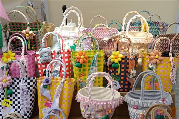 什么项目可以在家创业致富,农村自媒体、开办杂货店等项目可以考虑