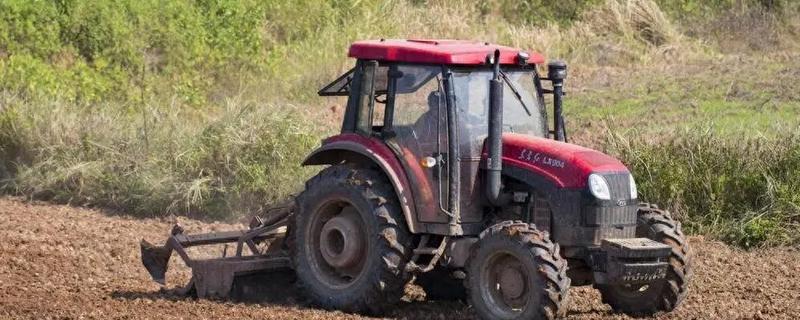 拖拉机冬季收车要注意什么，收车后要把冷却水放出来避免结冻