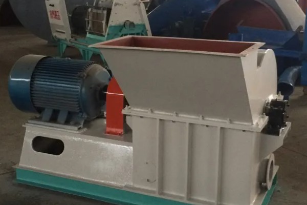 粉碎机强烈振动的解决办法,可尝试调整锤片重量