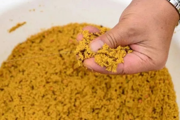 老鬼鱼饵怎么搭配，根据垂钓对象选择不同的饵料去配制