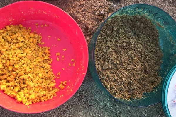 老鬼鱼饵怎么搭配，根据垂钓对象选择不同的饵料去配制