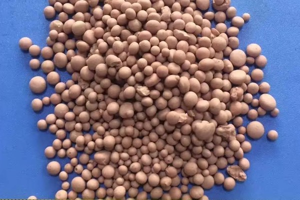 硼肥如何使用效果好，应多次喷施为好