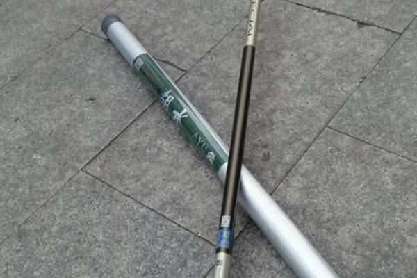 性价比高的鲇竿,推荐轻硬鲇、惊鸿鲇等