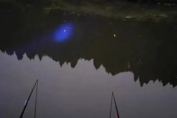 夜光漂用吃铅多大的好，吃铅量范围集中在1到1.4克之间