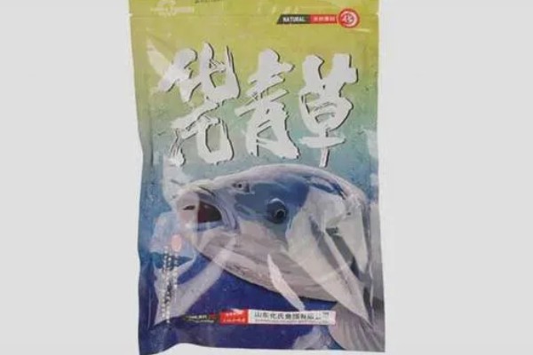 钓草鱼适合用什么饵料，草香味、甜香味、薯香味、酒香味饵料都很合适